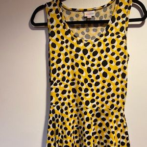 Yellow Leopard Nicki